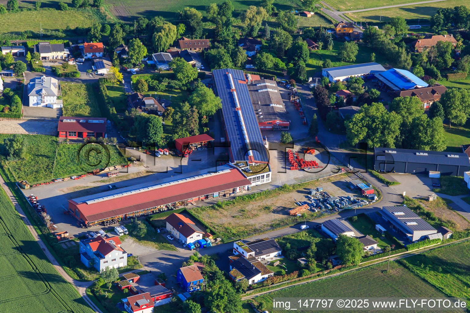 F.X.S. Sauerburger Traktoren und Gerätebau GmbH im Ortsteil Wasenweiler in Ihringen im Bundesland Baden-Württemberg, Deutschland