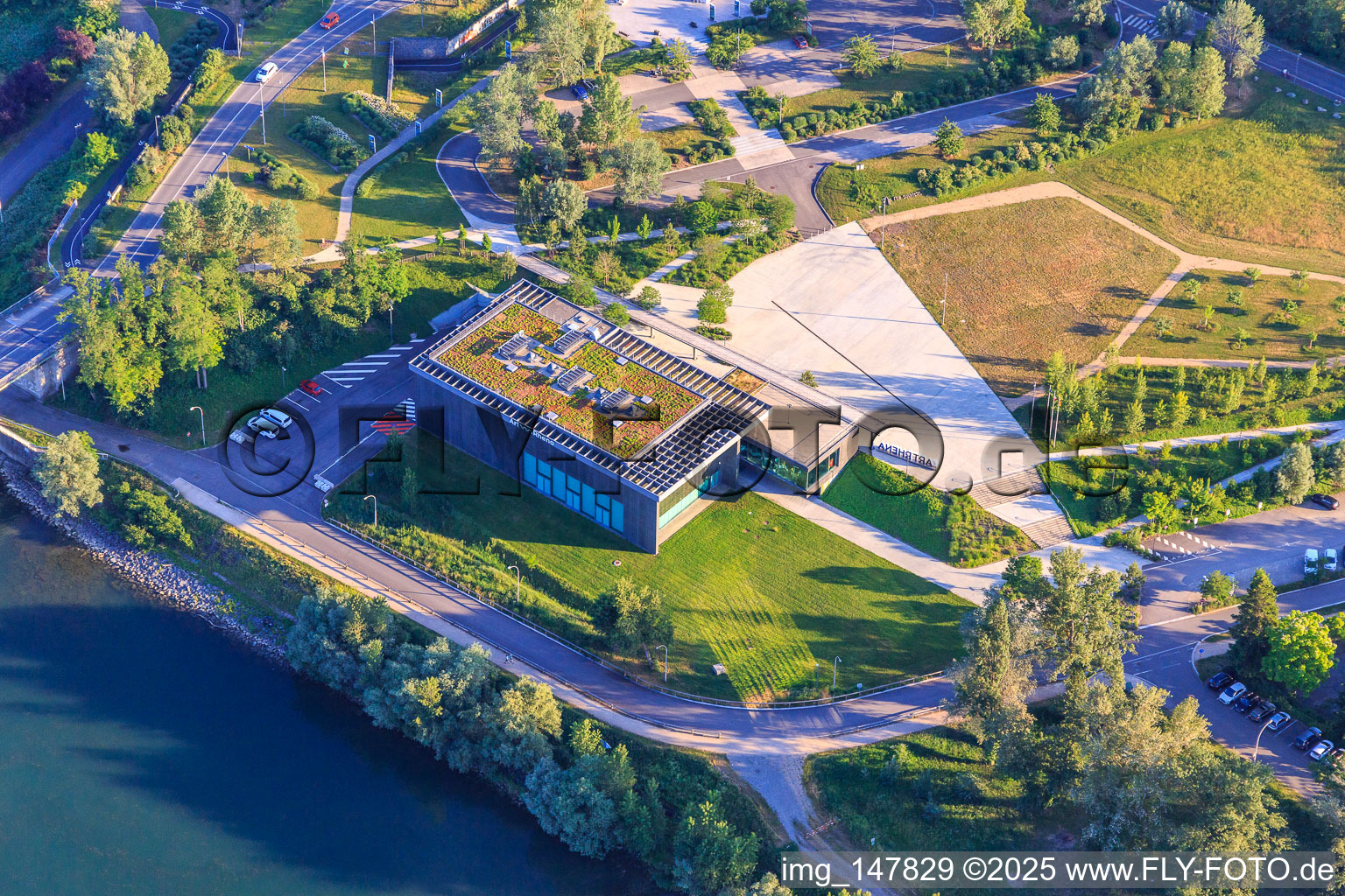 Kulturzentrum Art'Rhena auf der Rheininsel in Vogelgrun im Bundesland Haut-Rhin, Frankreich