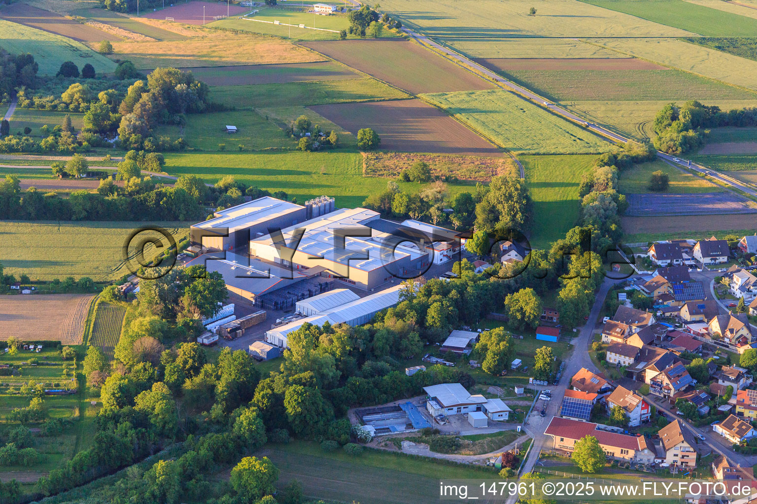 Brüderle Kunststofftechnik GmbH im Ortsteil Niederhausen in Rheinhausen im Bundesland Baden-Württemberg, Deutschland