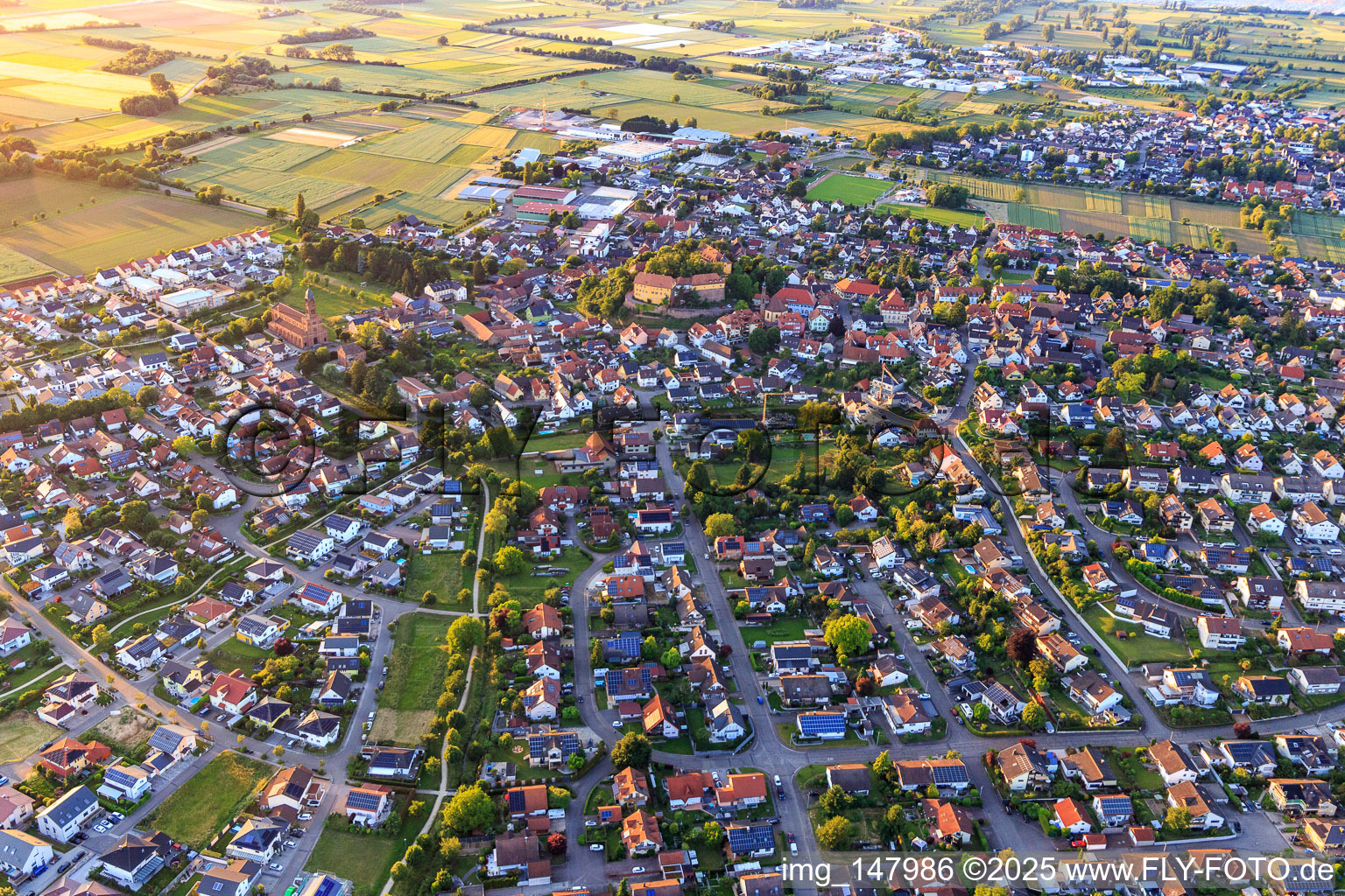 Stadtansicht aus Süden in Mahlberg im Bundesland Baden-Württemberg, Deutschland