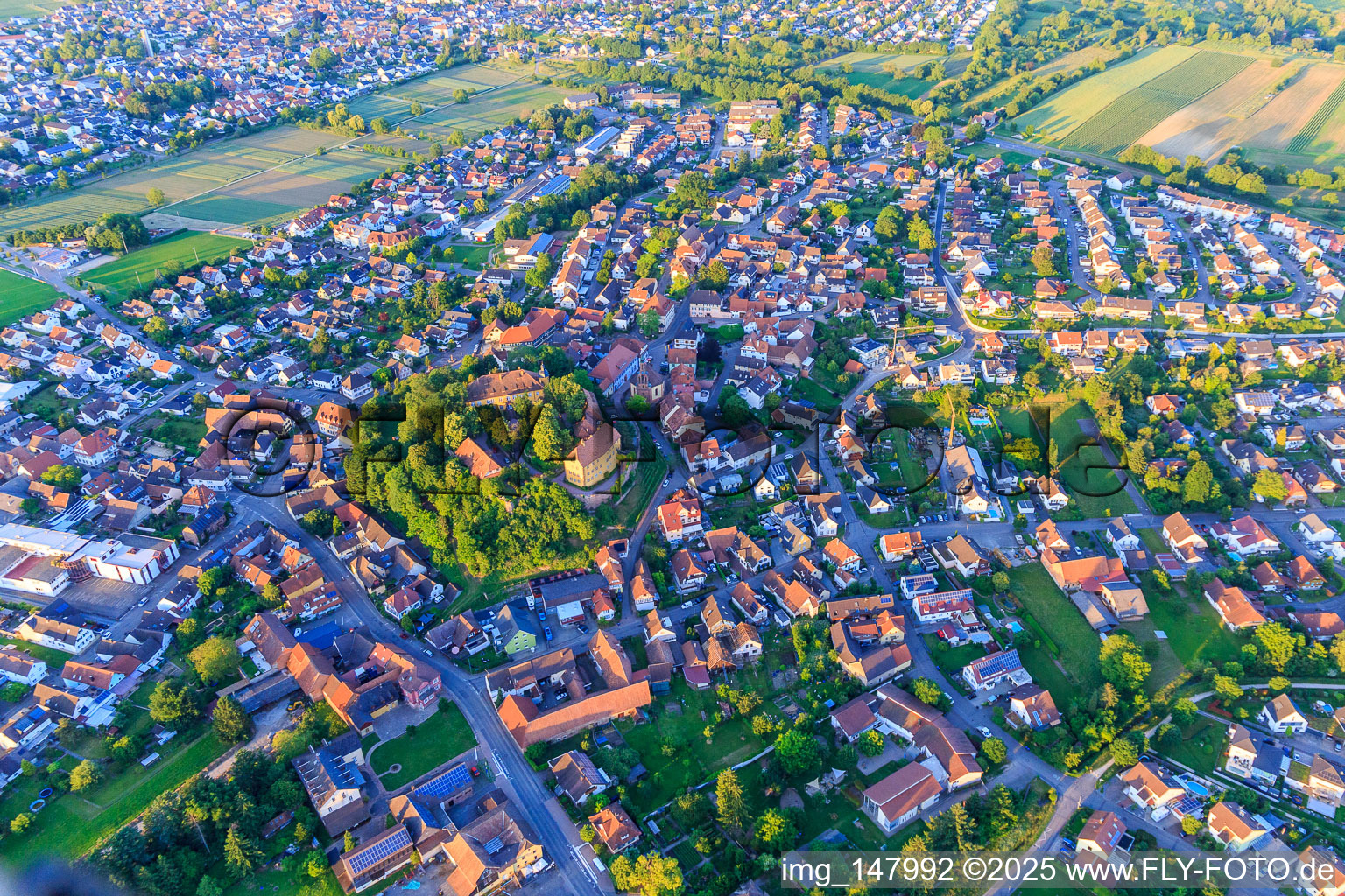 Stadtansicht aus Südwesten in Mahlberg im Bundesland Baden-Württemberg, Deutschland