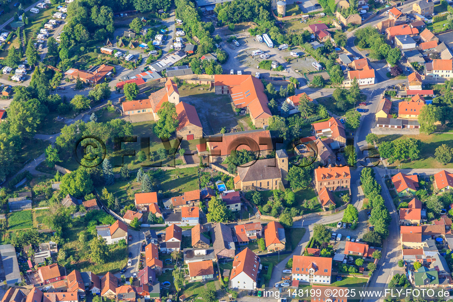 Ehemaliges Kloster hinter der St. Andreas Kirche in Thale im Bundesland Sachsen-Anhalt, Deutschland