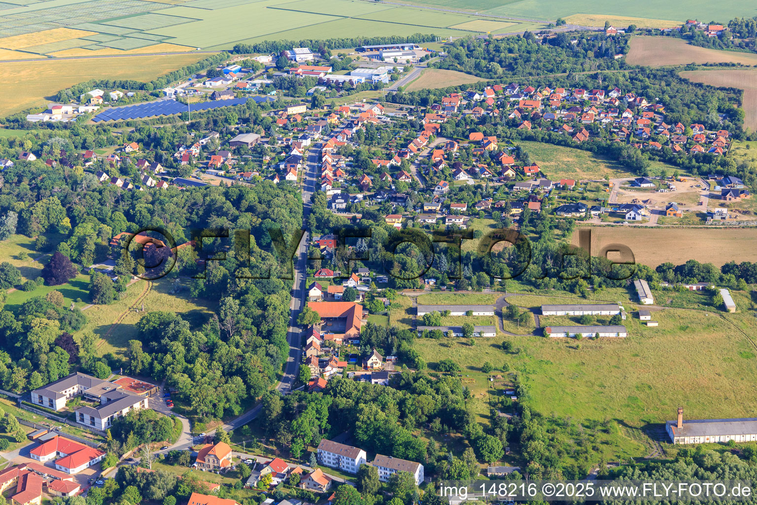 Bahnhofstr im Ortsteil Langenstein in Halberstadt im Bundesland Sachsen-Anhalt, Deutschland