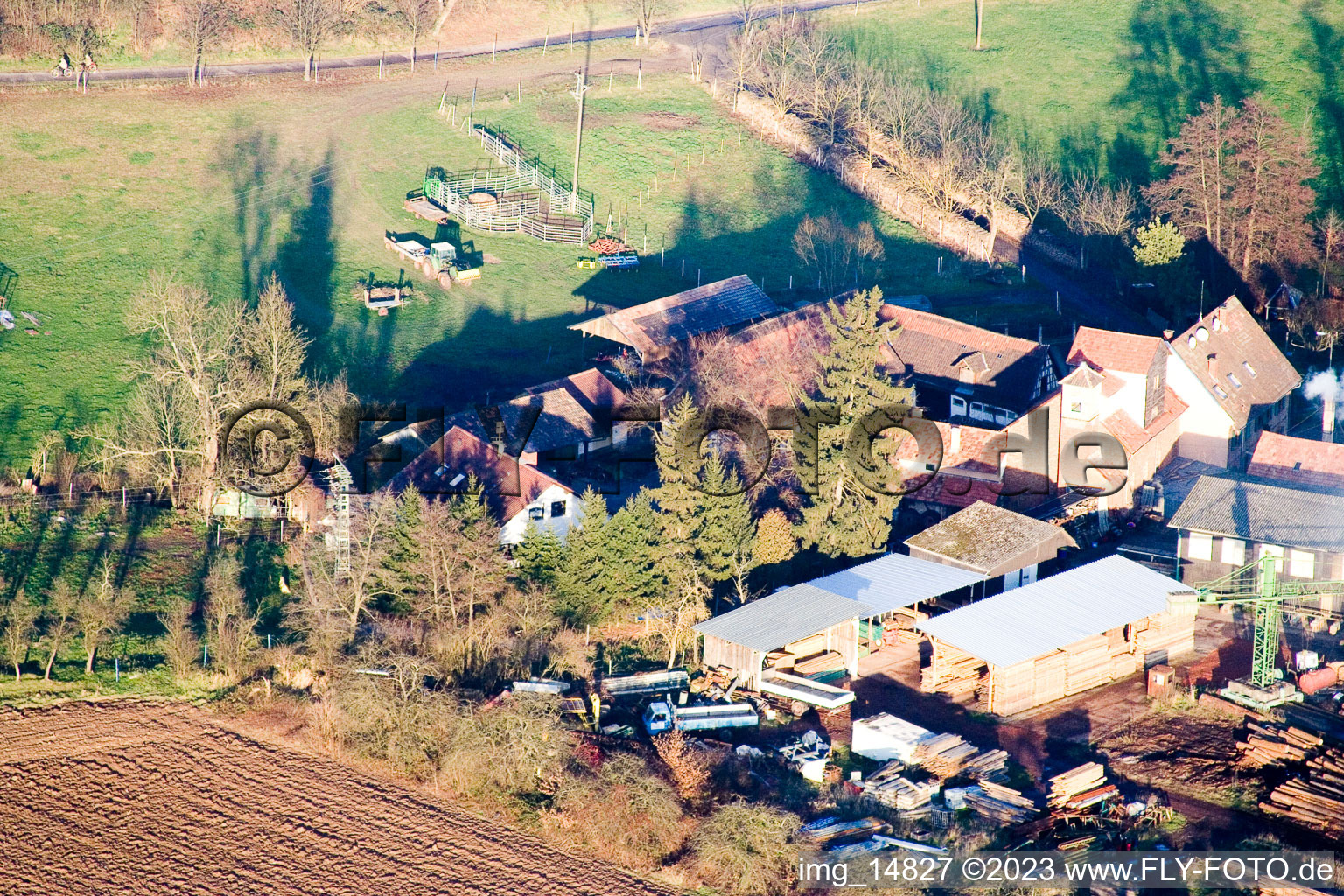 Schaidt, Schaidter Mühle in Wörth am Rhein im Bundesland Rheinland-Pfalz, Deutschland aus der Drohnenperspektive