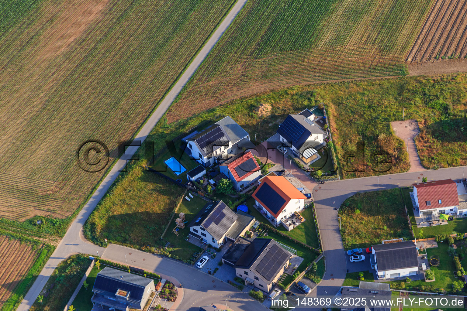 Neubaugebiet K2 in Kandel im Bundesland Rheinland-Pfalz, Deutschland vom Flugzeug aus