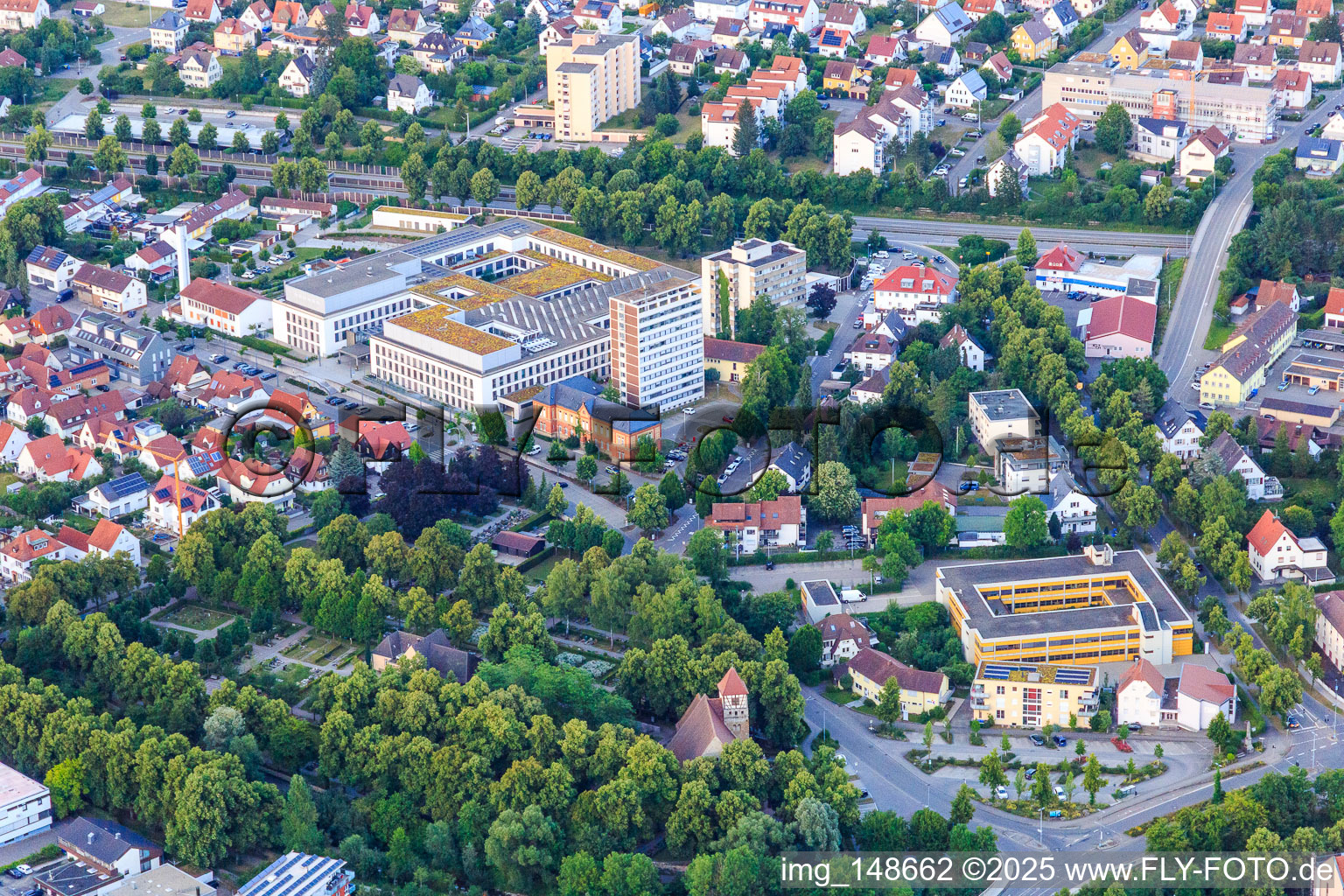 Zollernalb Klinikum hinterm Friedhof und Landwirtschaftsamt Balingen Balingen im Bundesland Baden-Württemberg, Deutschland