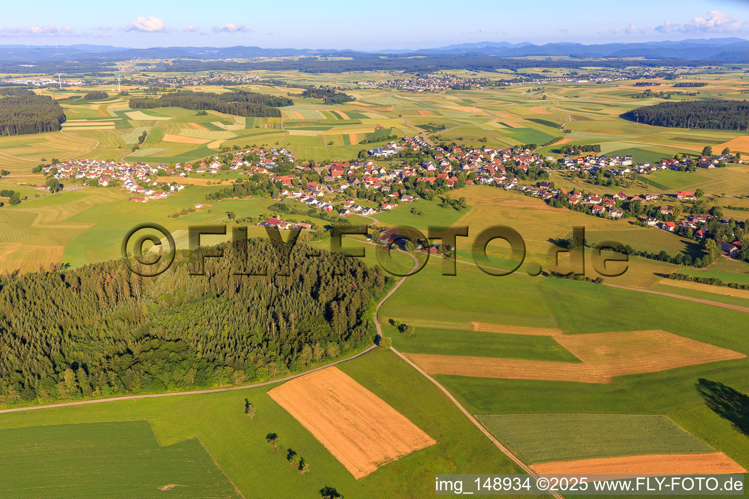 Dorfansciht aus Südosten im Ortsteil Beffendorf in Oberndorf am Neckar im Bundesland Baden-Württemberg, Deutschland