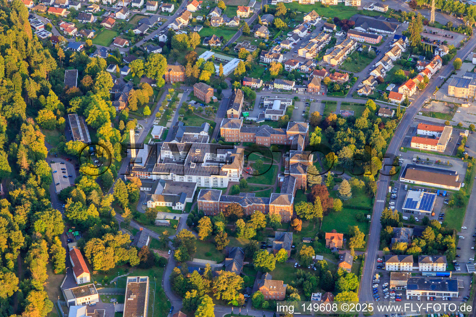 Klinikum Merzig gemeinnützige GmbH aus Norden im Bundesland Saarland, Deutschland
