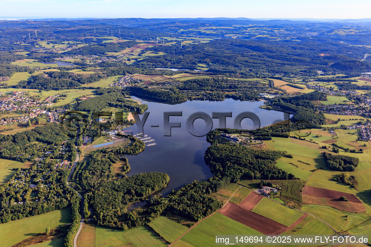 Biotop Bostalsee von Südwesten im Ortsteil Bosen in Nohfelden im Bundesland Saarland, Deutschland