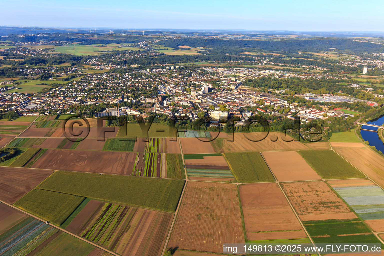 Saarlouis von Osten im Bundesland Saarland, Deutschland