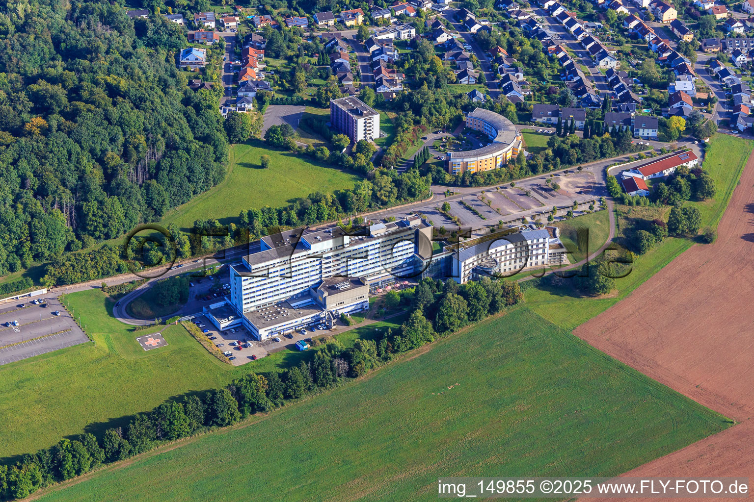 Knappschaftsklinikum Saar und Köllertal Klinik sowie AWO Seniorenresidenz 'Viktoria' in Püttlingen im Bundesland Saarland, Deutschland