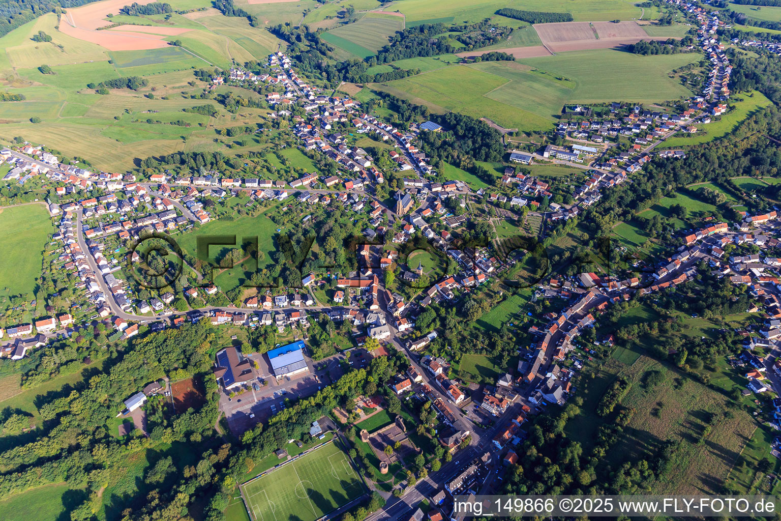 Ortsübersicht von Süden im Ortsteil Kölln in Püttlingen im Bundesland Saarland, Deutschland