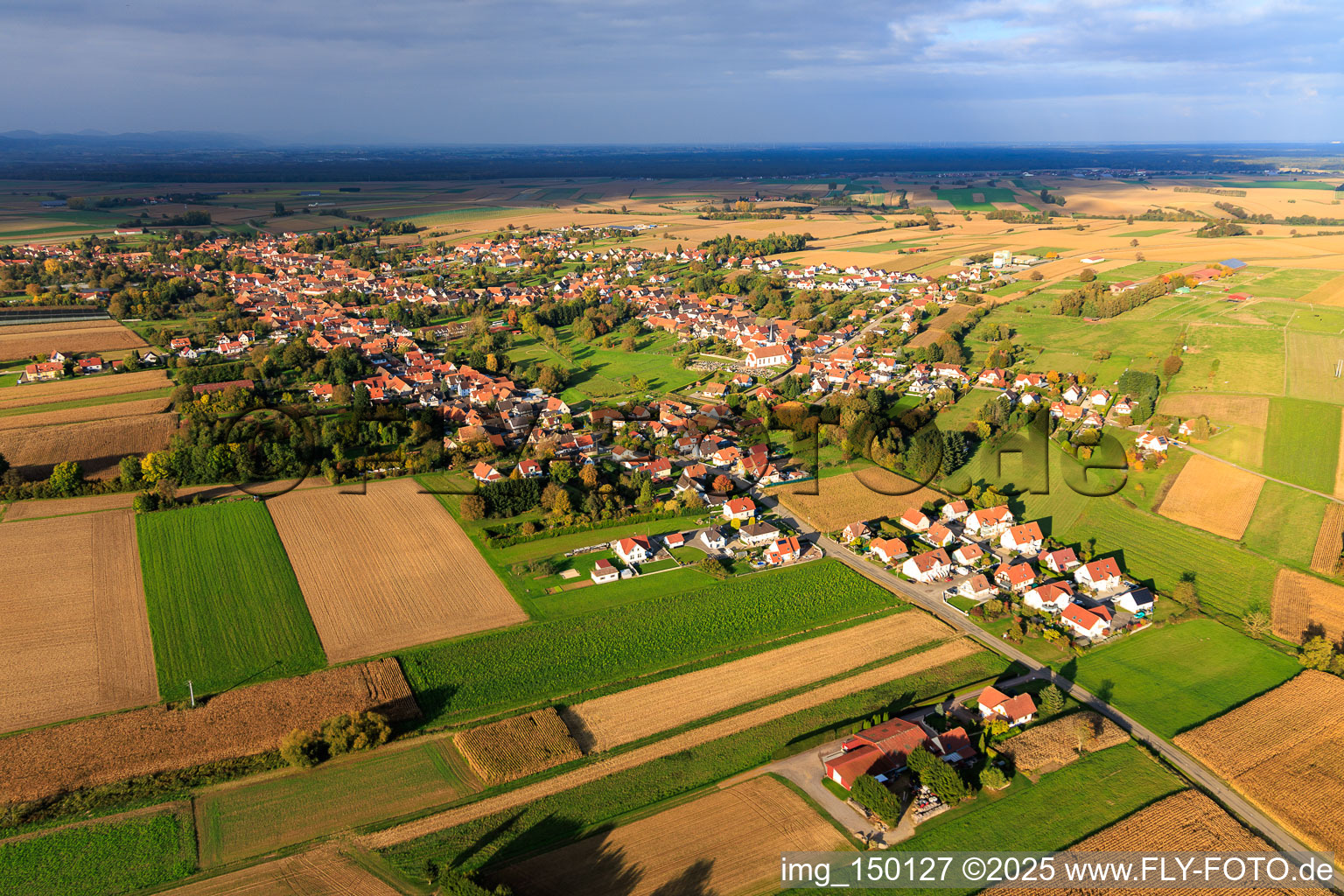 Luftbild von Rue des Forgerons in Seebach im Bundesland Bas-Rhin, Frankreich