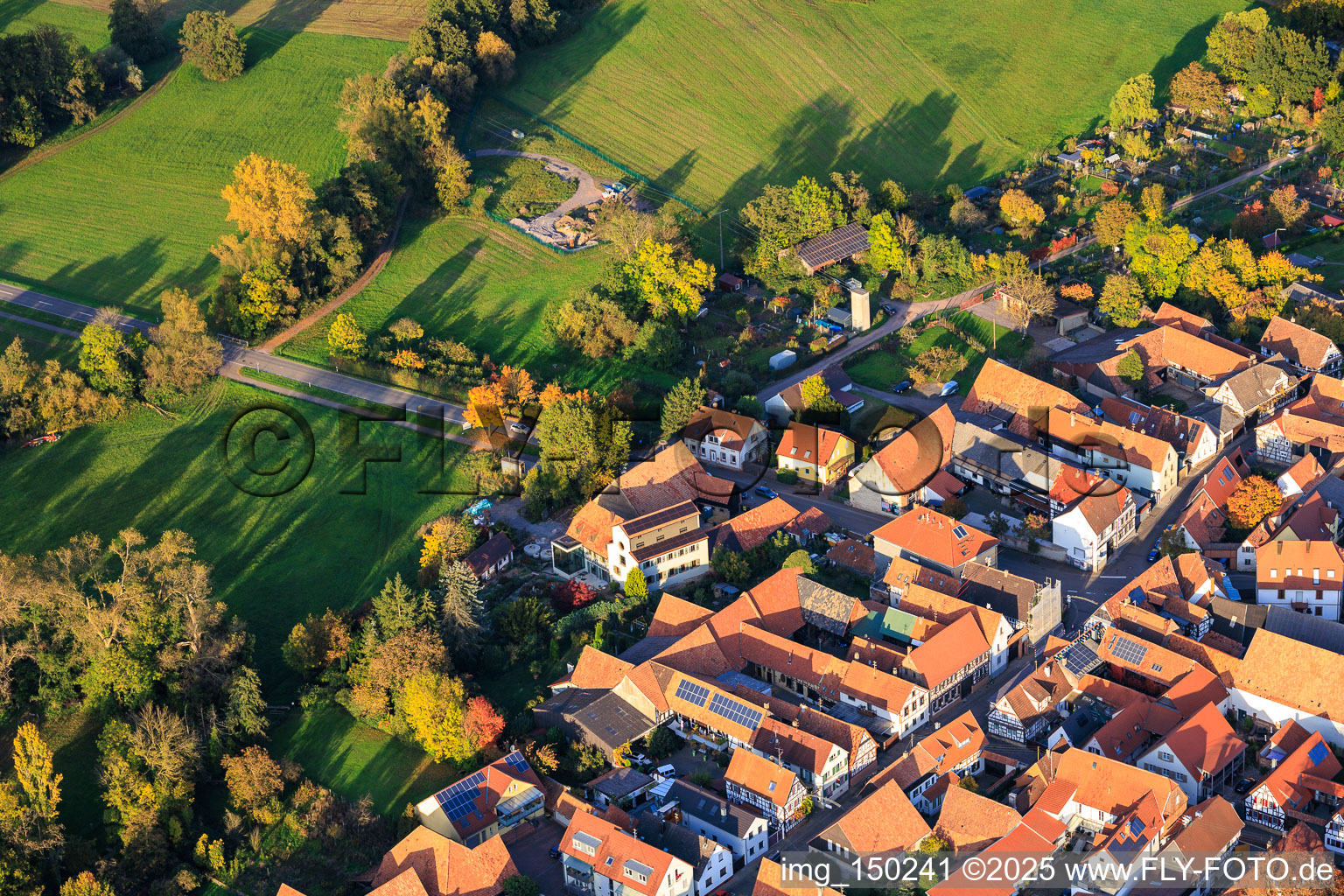 Hauptr. x Obergasse in Steinweiler im Bundesland Rheinland-Pfalz, Deutschland