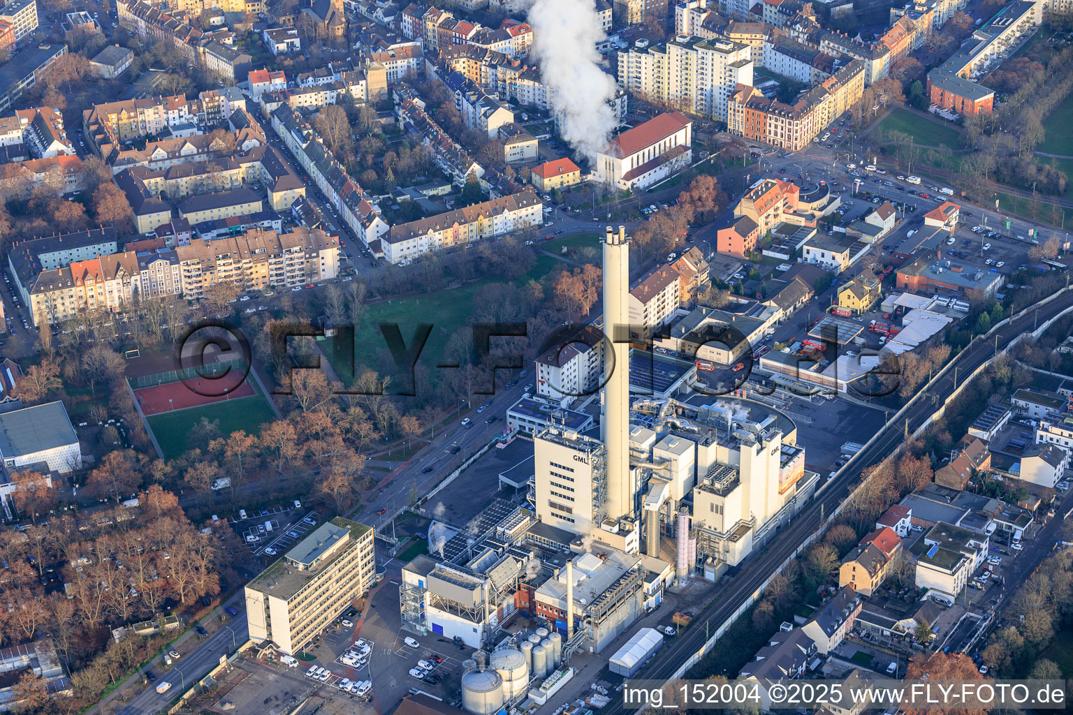GML – Gemeinschafts-Müllheizkraftwerk Ludwigshafen GmbH im Ortsteil Hemshof in Ludwigshafen am Rhein im Bundesland Rheinland-Pfalz, Deutschland