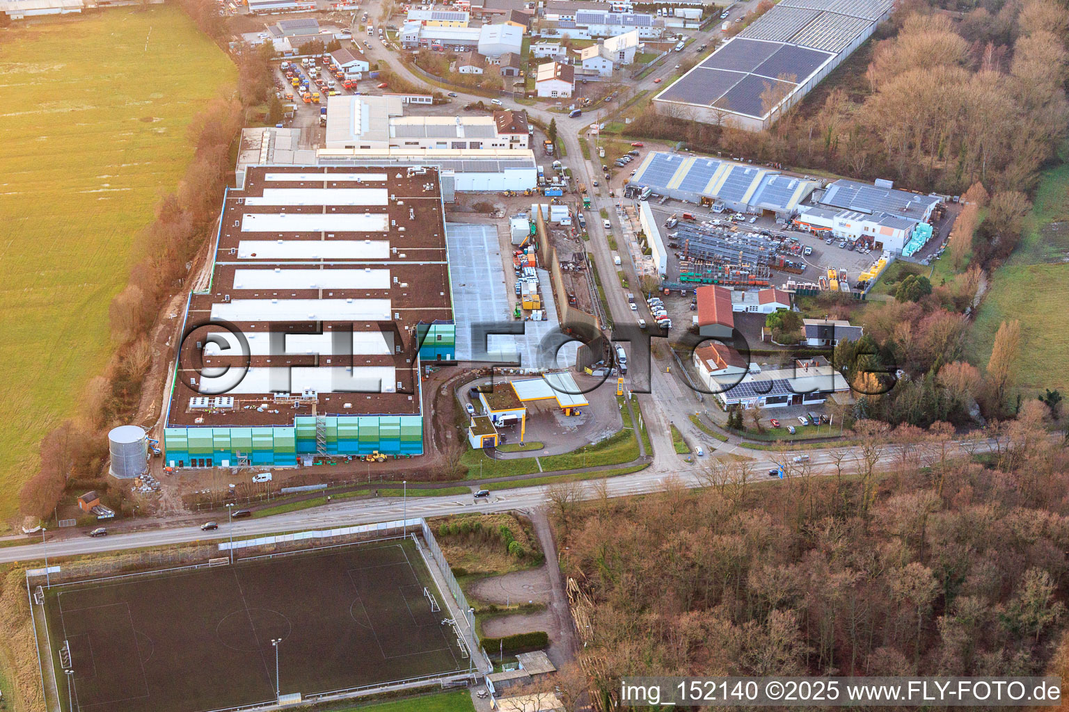 Luftbild von Neubau des Logistikpark der HANSAINVEST und DFI-Real-Estate Kandel für FRISCHEPLATTFORM SÜDWEST der Gemüsering Stuttgart GmbH im Ortsteil Minderslachen im Bundesland Rheinland-Pfalz, Deutschland