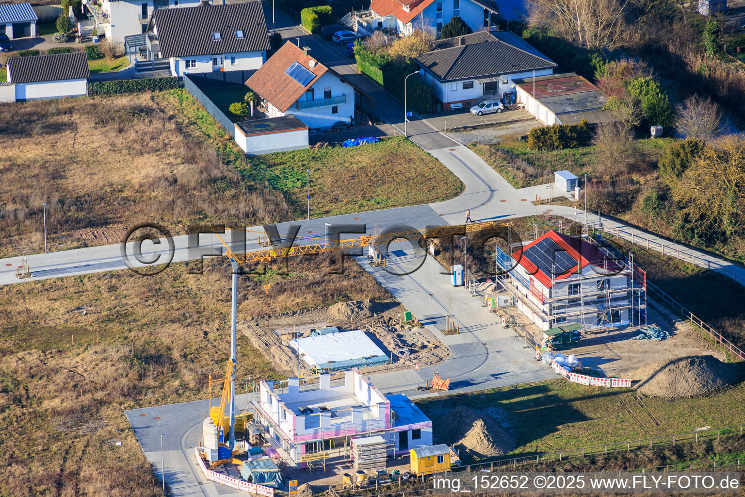 Neubaugebiet zwischen Michelsbach und Fischmal in Leimersheim im Bundesland Rheinland-Pfalz, Deutschland von oben
