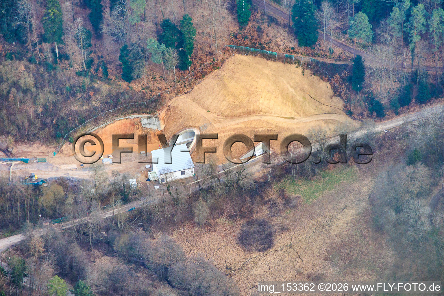Tunnelportal West in Bad Bergzabern im Bundesland Rheinland-Pfalz, Deutschland