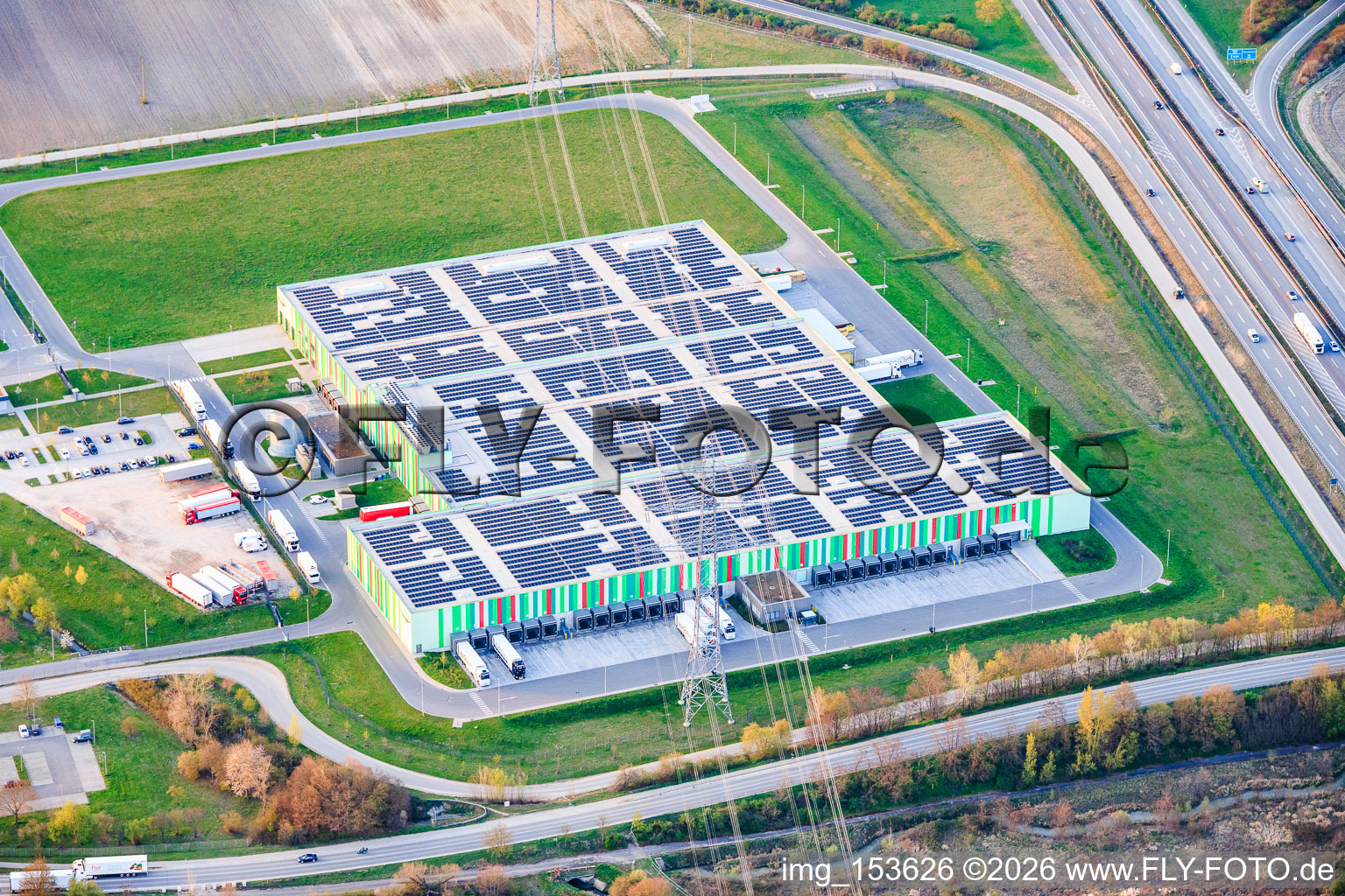 Neue Hallen des Pfalzmarkt für Obst und Gemüse eG in Mutterstadt im Bundesland Rheinland-Pfalz, Deutschland