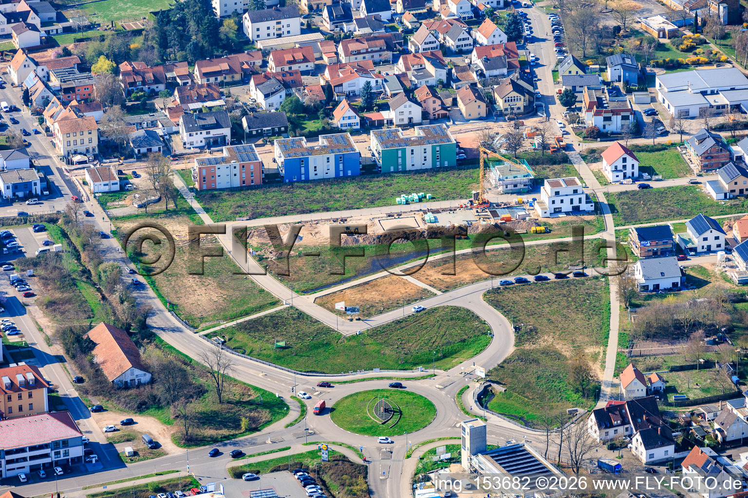 Neubaugebiet Am Pfefferminzbähnel nach Erschliesung im Ortsteil Lachen in Neustadt an der Weinstraße im Bundesland Rheinland-Pfalz, Deutschland