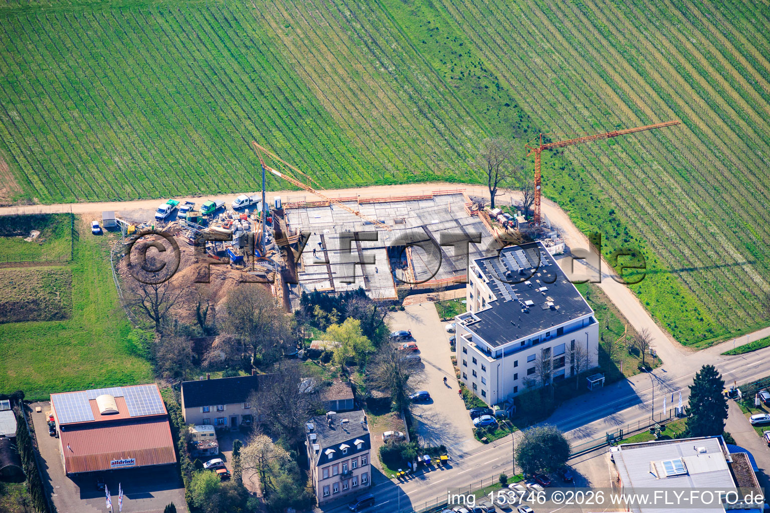 Neubaustelle an der Wollmesheimer Höhe in Landau in der Pfalz im Bundesland Rheinland-Pfalz, Deutschland