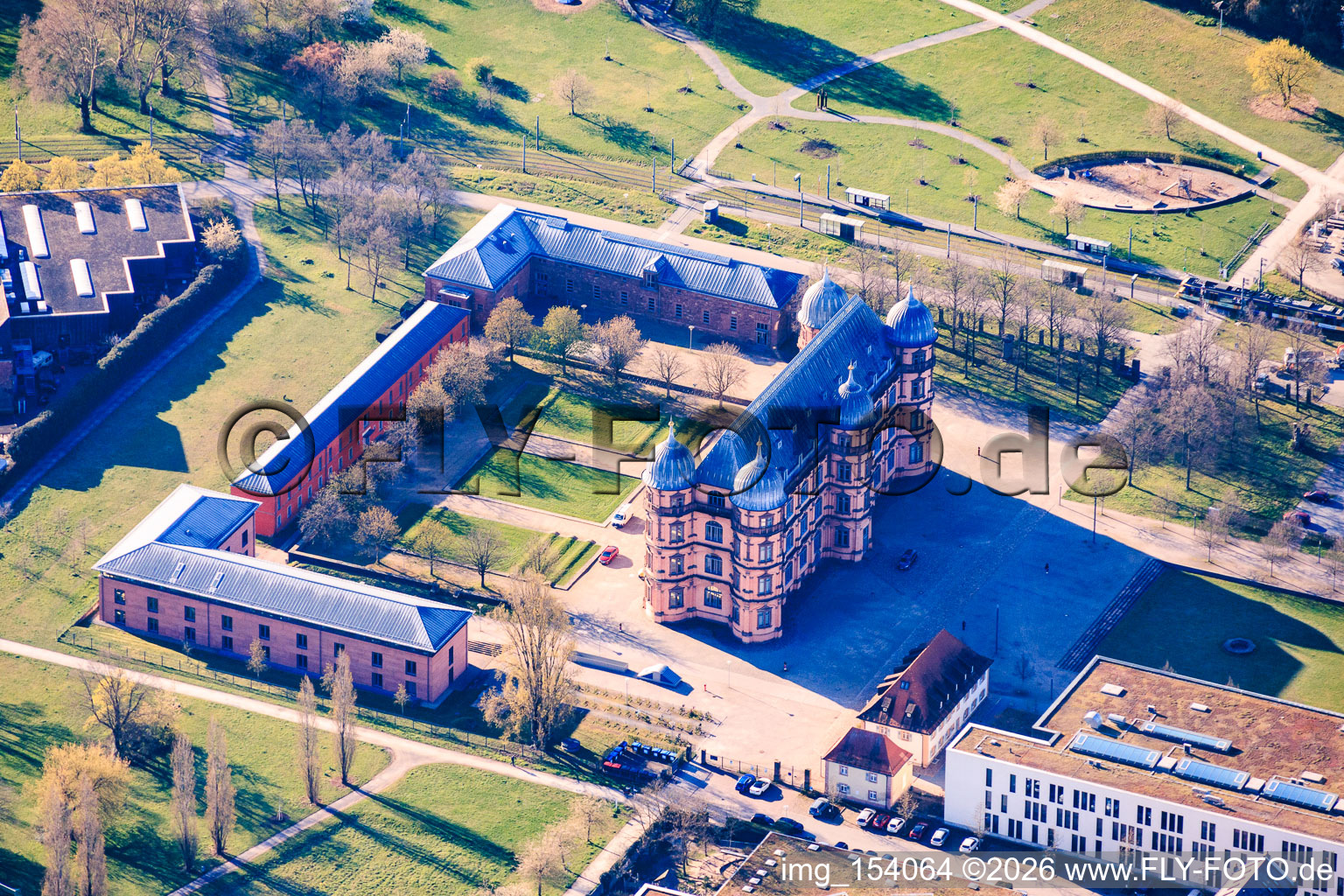 Schloss Gottesaue, Musikschule Wolfgang-Rihm-Forum im Ortsteil Oststadt in Karlsruhe im Bundesland Baden-Württemberg, Deutschland