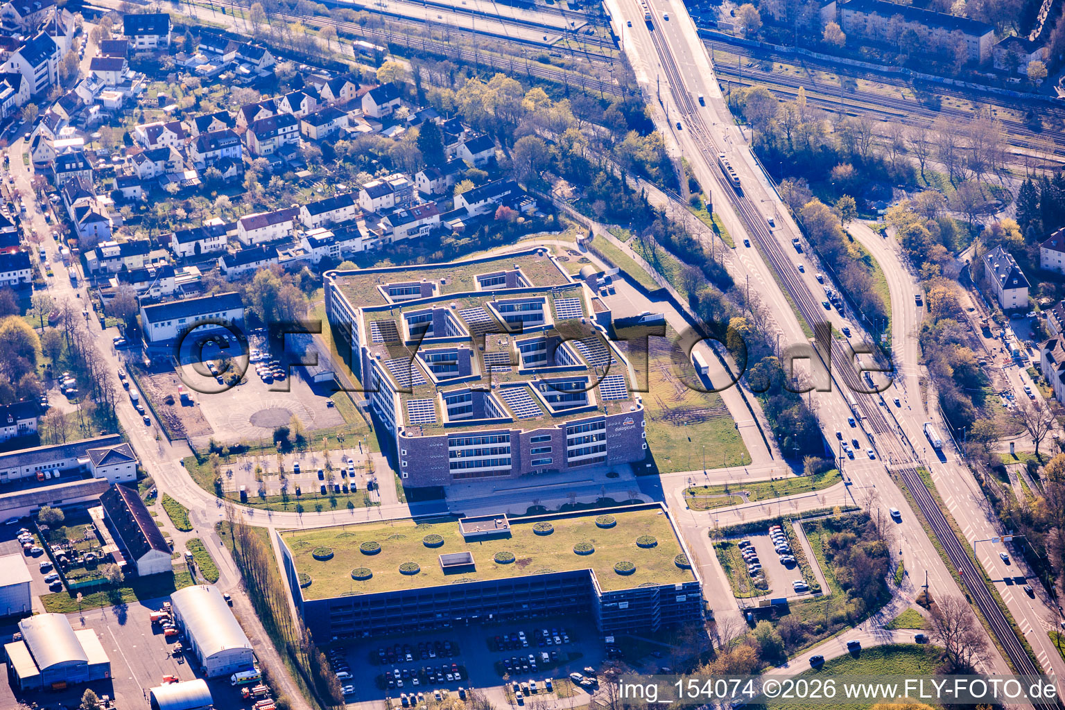 Dm-dialogicum (Zentrale) und dmTECH GmbH im Ortsteil Durlach in Karlsruhe im Bundesland Baden-Württemberg, Deutschland