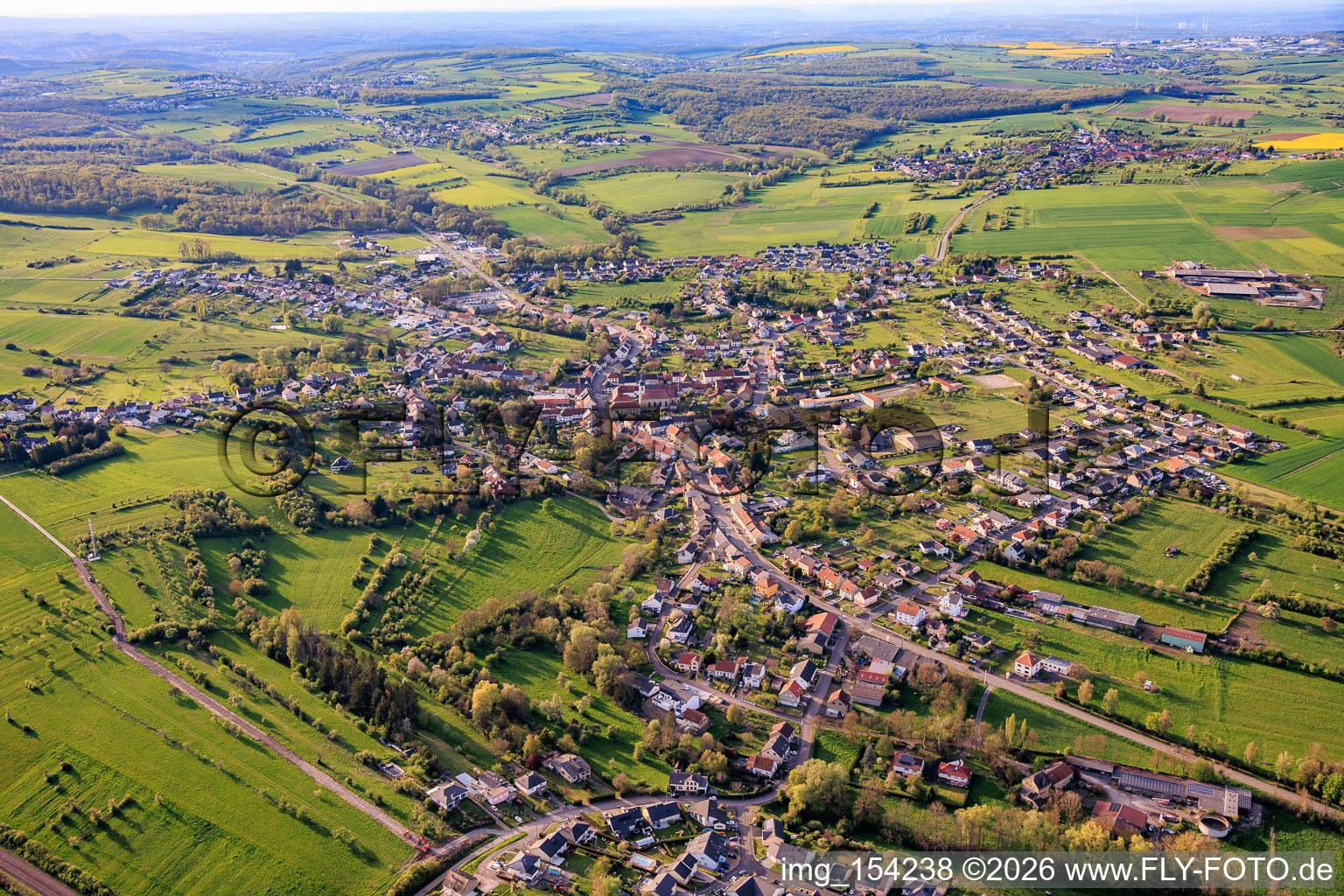 Diebling von Süden im Bundesland Moselle, Frankreich