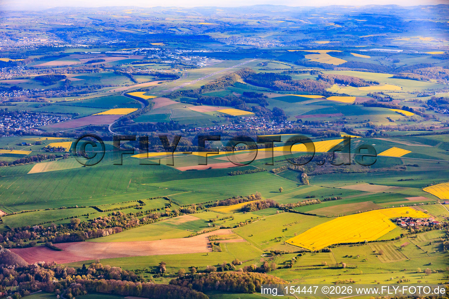 Hornbach von Süden im Bundesland Rheinland-Pfalz, Deutschland