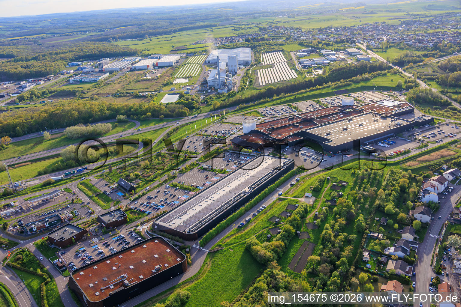 Einkaufszentrum Centre commercial B'EST mit FNAC Farébersviller 3 und B'Fun Park im Bundesland Moselle, Frankreich