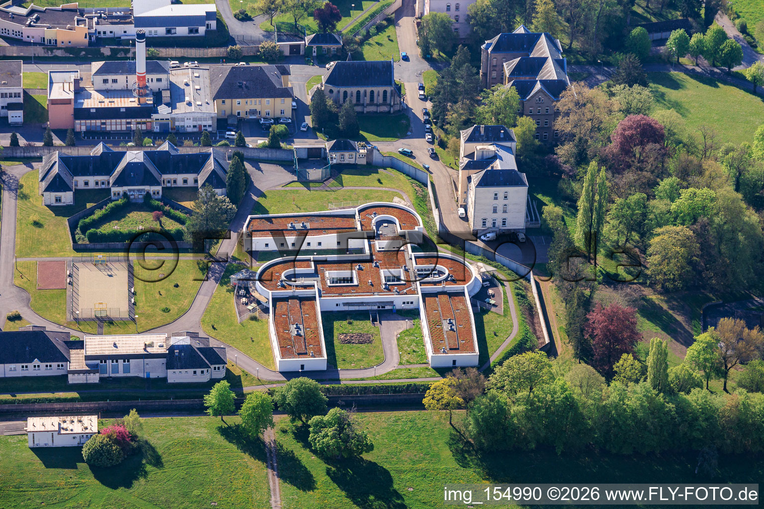 Pyschiatrische Klinik Chs De Sarreguemines im Ortsteil Blauberg in Saargemünd im Bundesland Moselle, Frankreich