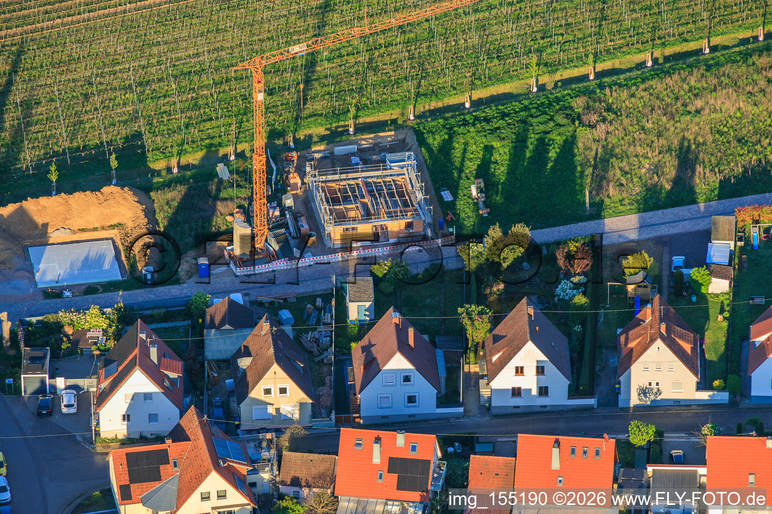 Neubaustelle an der Dörstelstr im Ortsteil Wollmesheim in Landau in der Pfalz im Bundesland Rheinland-Pfalz, Deutschland