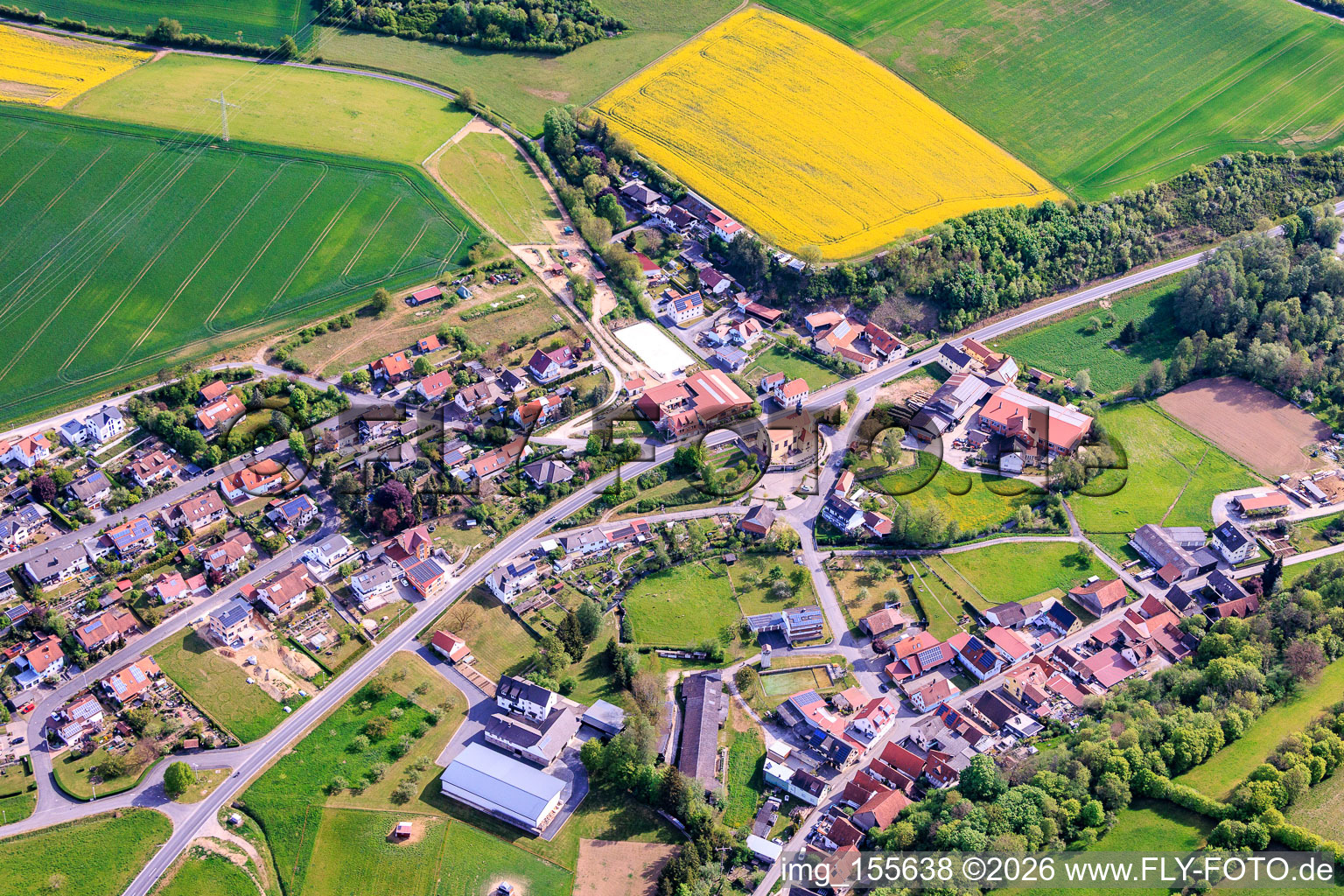 Münster aus Südwesten in Eußenheim im Bundesland Bayern, Deutschland