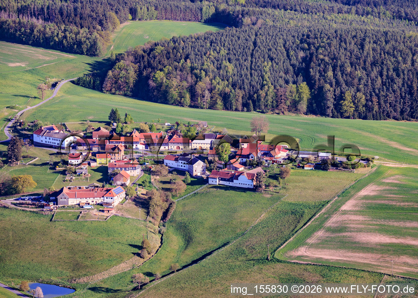 Strößwitz von Nordwesten in Neustadt an der Orla im Bundesland Thüringen, Deutschland