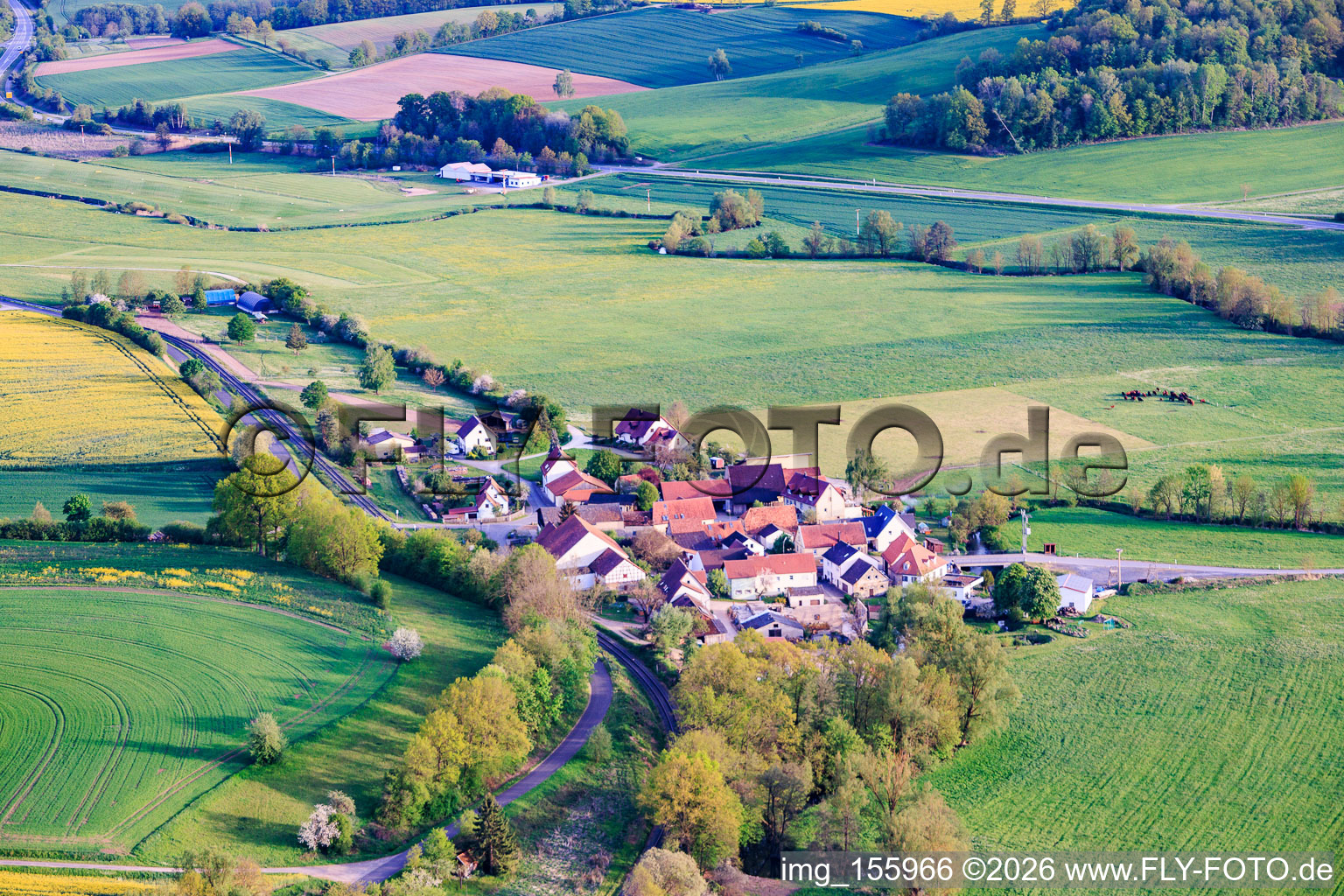 Sendelbach aus Norden in Rentweinsdorf im Bundesland Bayern, Deutschland