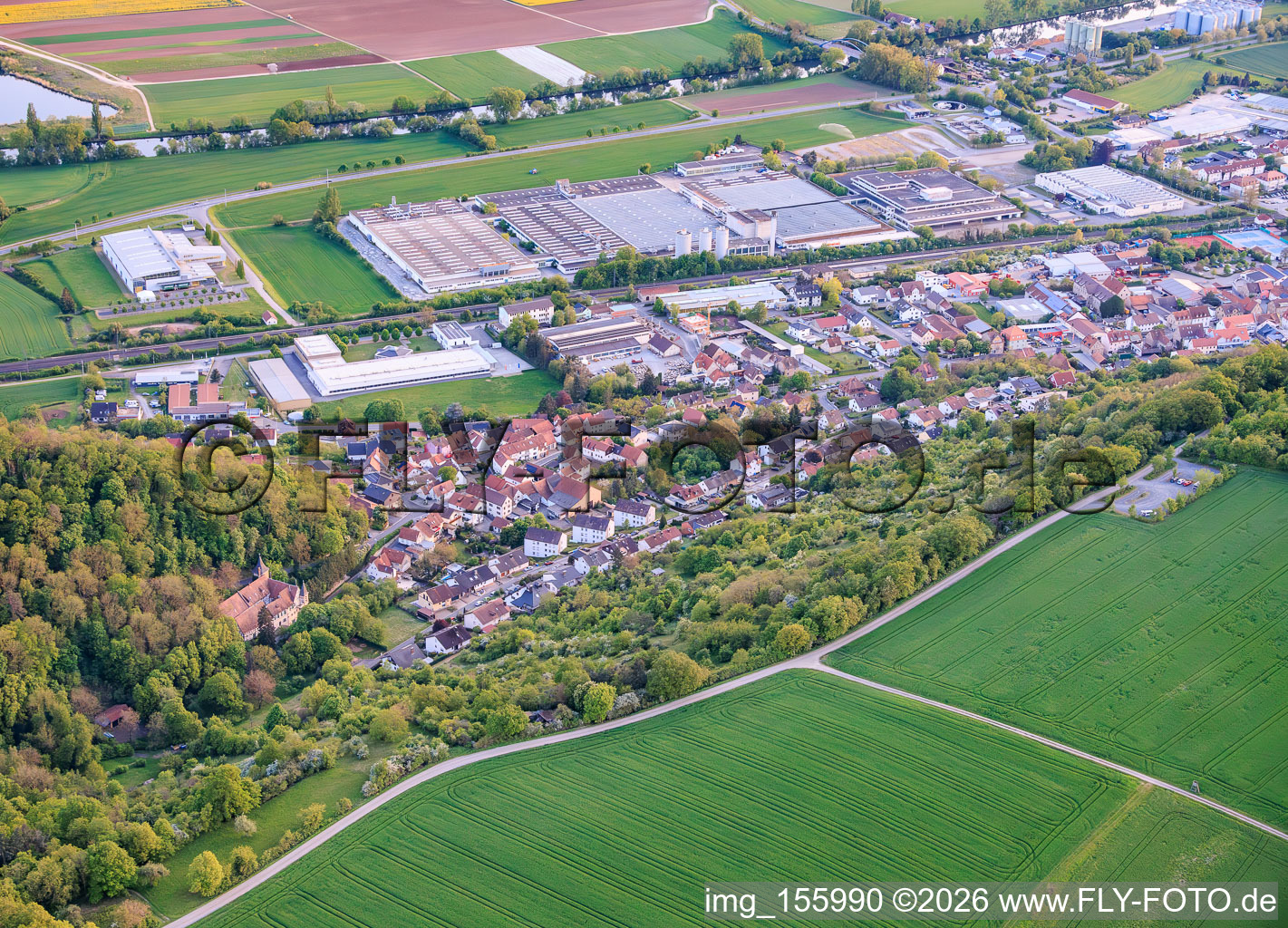 Industriegebiet Ob. Altach mit allmilmö Küchen GmbH & Co. KG in Zeil am Main im Bundesland Bayern, Deutschland