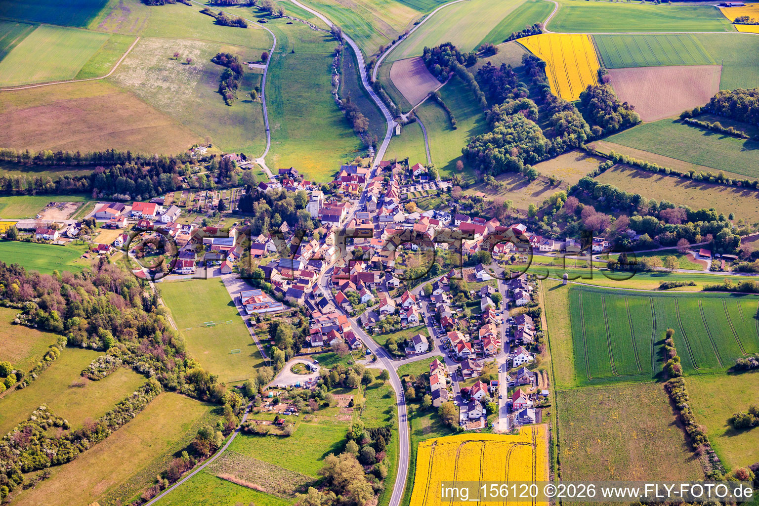 Hundsbach von Südwesten in Eußenheim im Bundesland Bayern, Deutschland