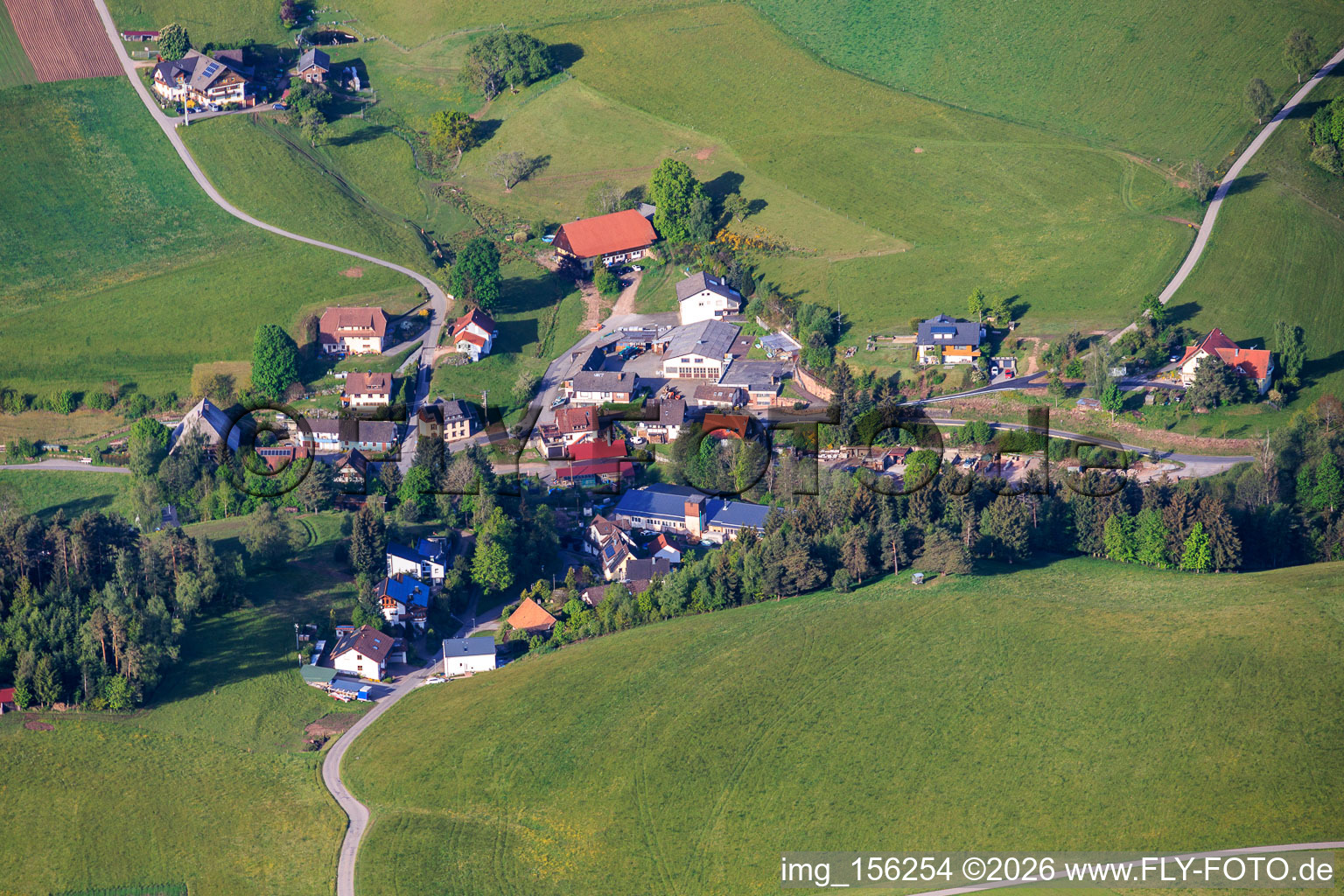 Ortsteil Sulzbachtal aus Nordosten im Ortsteil Diesenhof in Lauterbach im Bundesland Baden-Württemberg, Deutschland