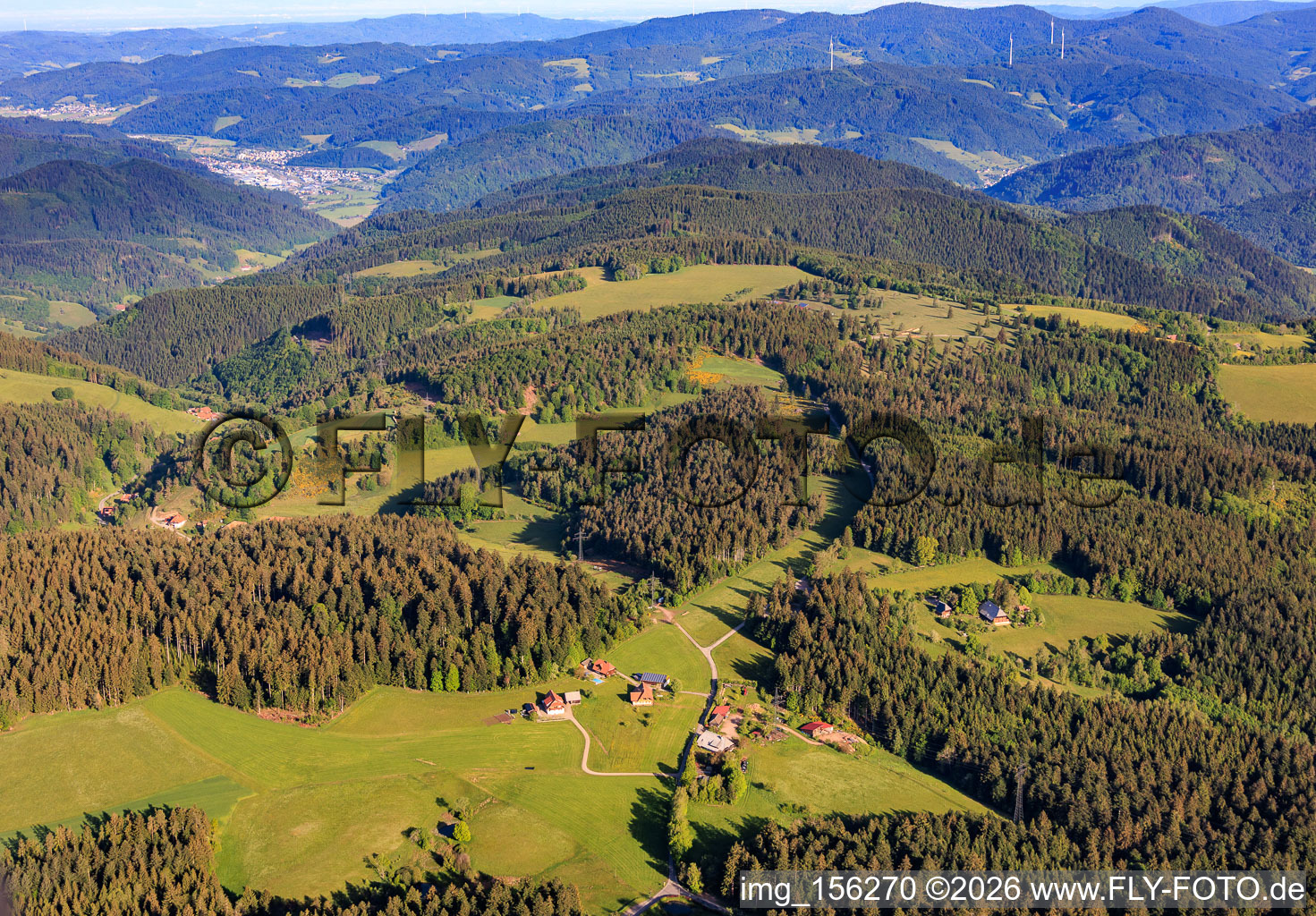 Moosenmättle mit Bergstüble und Hinterer Liefersbergerhof im Ortsteil Diesenhof in Lauterbach im Bundesland Baden-Württemberg, Deutschland