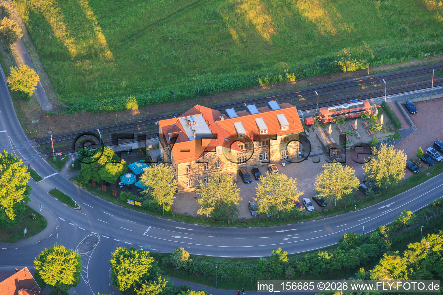 Bahnhof mit Hotel-Restaurant zum Bahnhof 1894 Rohrbach im Bundesland Rheinland-Pfalz, Deutschland
