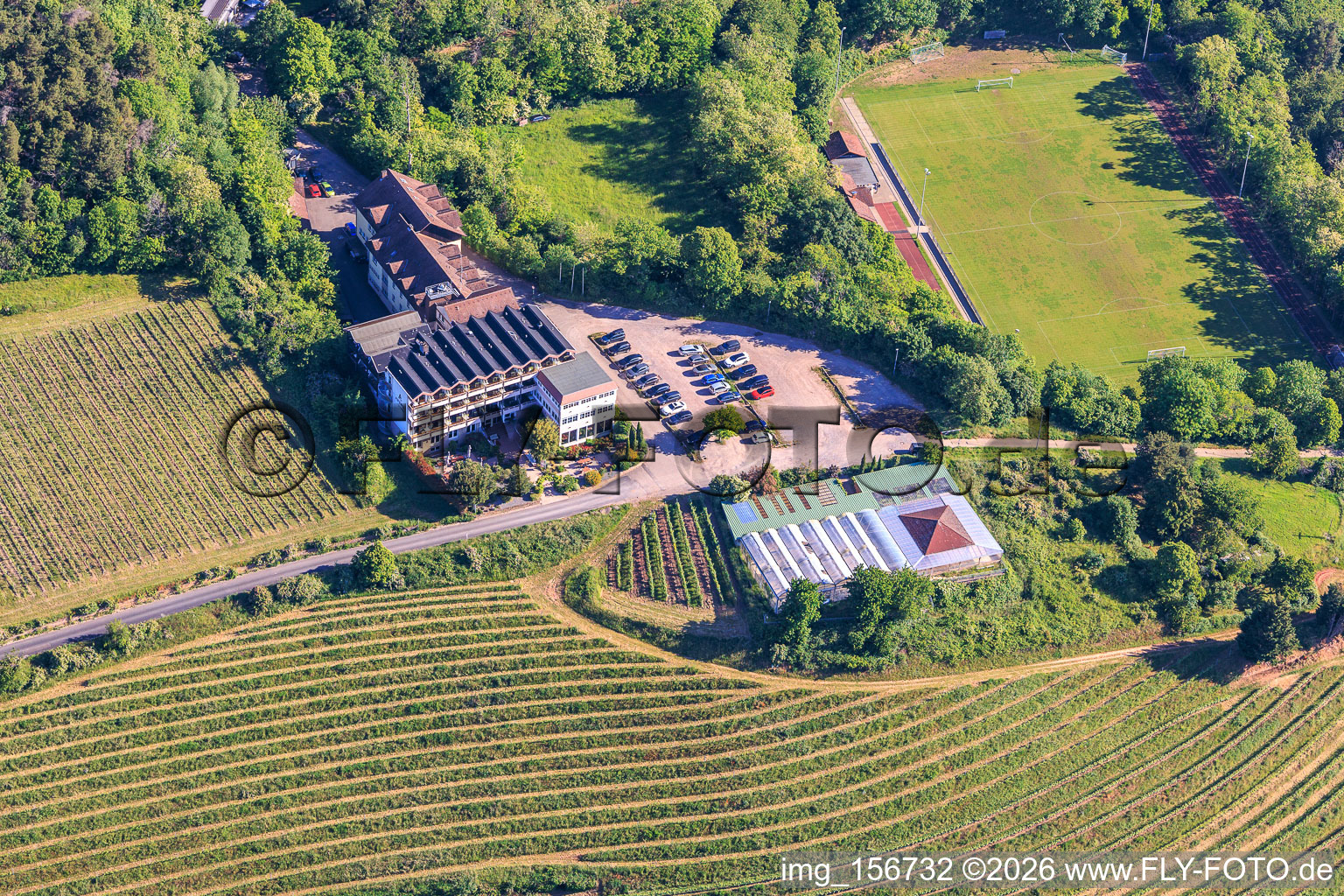 Arens Hotel 327m NN im Ortsteil SaintMartin in Sankt Martin im Bundesland Rheinland-Pfalz, Deutschland