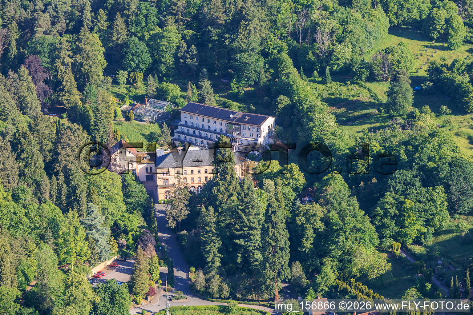 MVZ Landau GmbH in der Privatklinik Bad Gleisweiler im Bundesland Rheinland-Pfalz, Deutschland