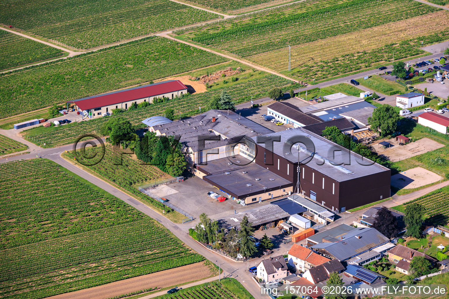 Rietburg Weingenossenschaft und Ebinger GmbH in Rhodt unter Rietburg im Bundesland Rheinland-Pfalz, Deutschland