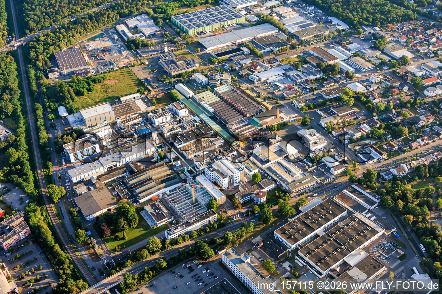 Speyer-Nord, Gewerbeg. West von Süden im Bundesland Rheinland-Pfalz, Deutschland