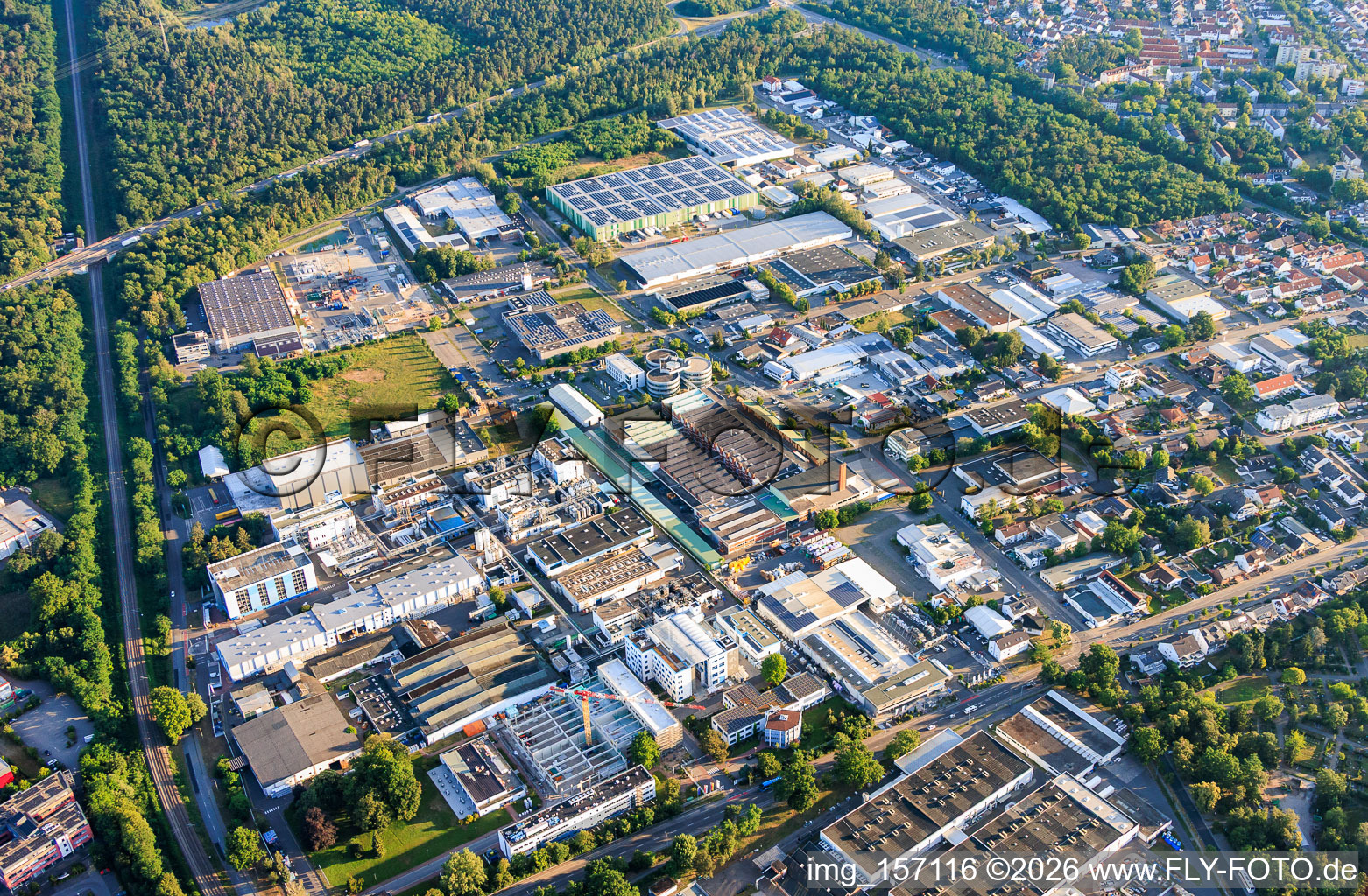 Speyer-Nord, Gewerbeg. West von Süden im Bundesland Rheinland-Pfalz, Deutschland