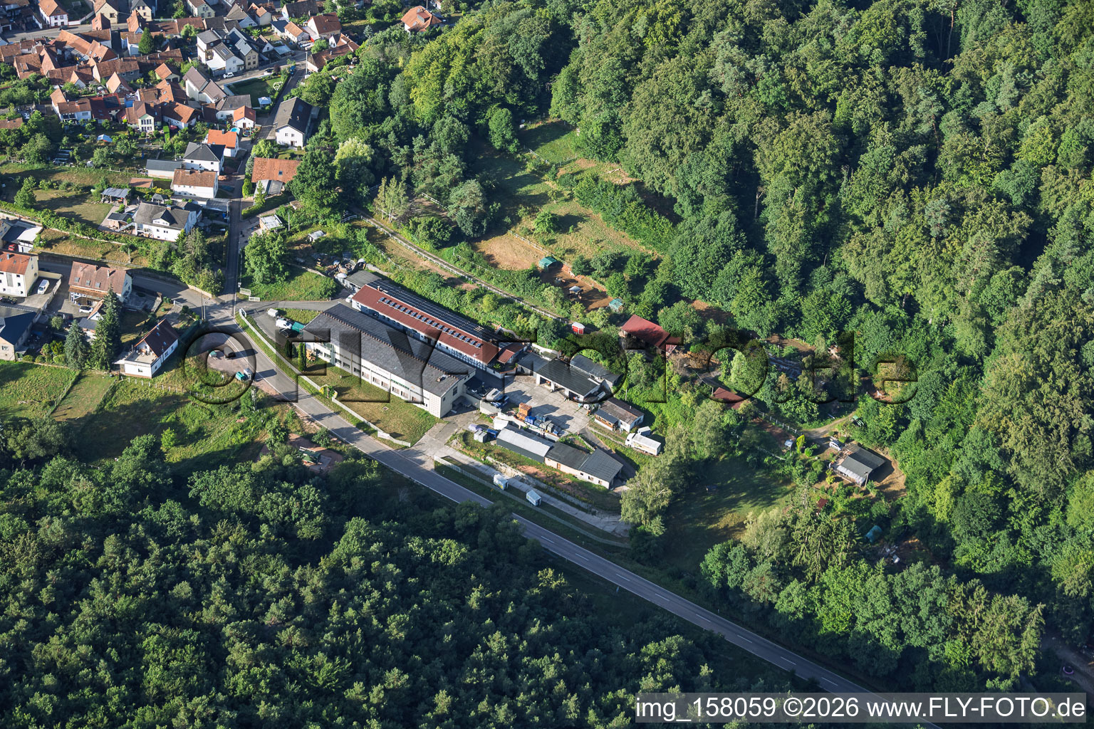 Schönbachstraße mit Rainer Müller und Lars Doll Dreh- und Frästechnik in Silz im Bundesland Rheinland-Pfalz, Deutschland