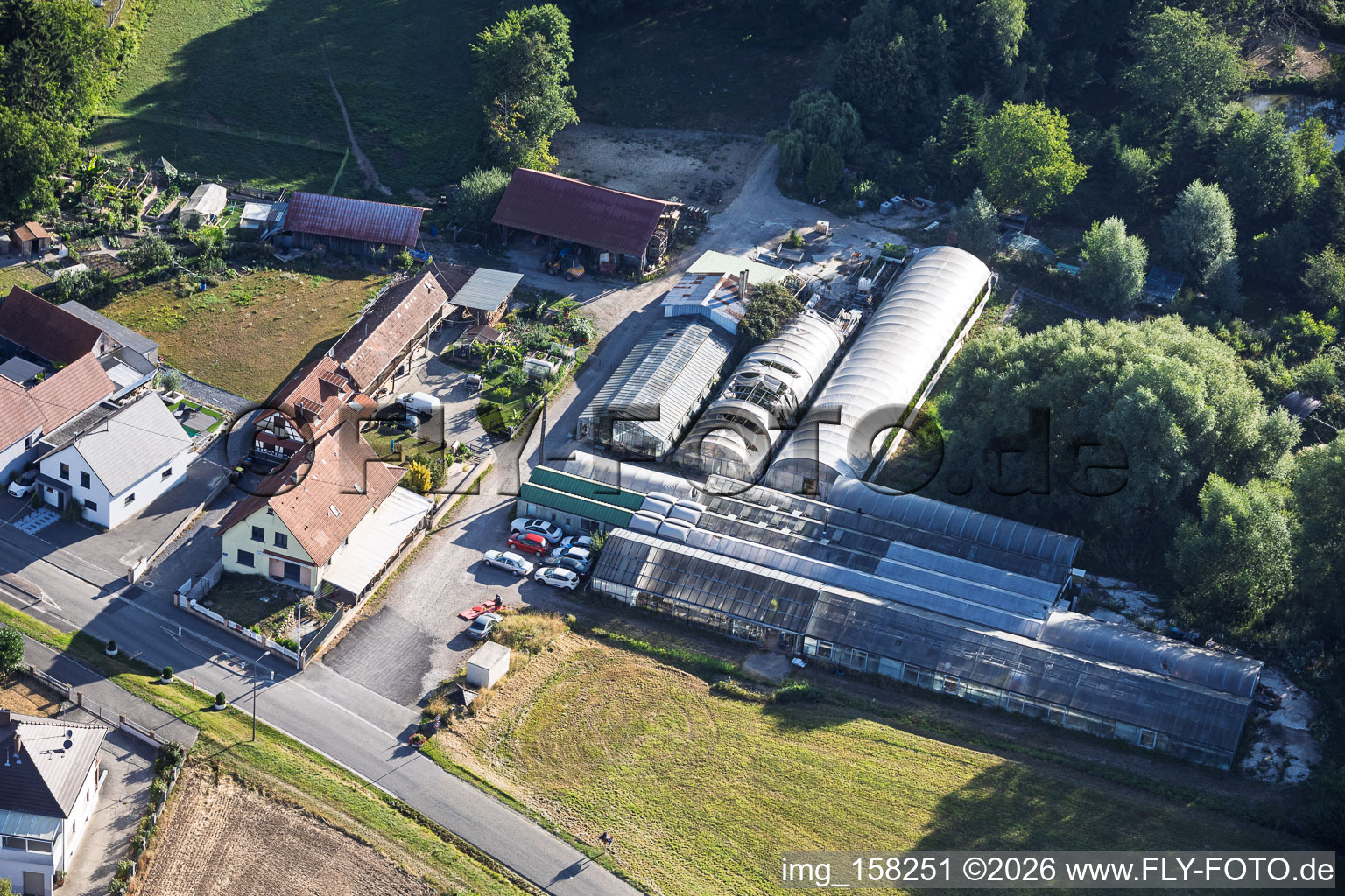 Autowerkstatt Chez Jerome an der Gärtnerei in Hoffen im Bundesland Bas-Rhin, Frankreich