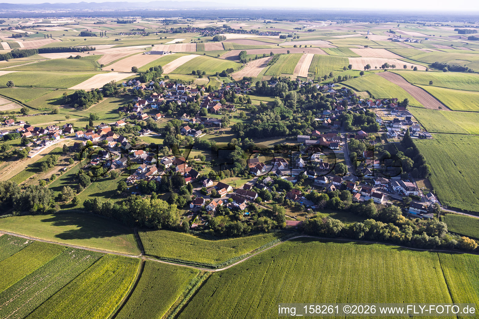 Eberbach-Seltz aus Süden im Bundesland Bas-Rhin, Frankreich