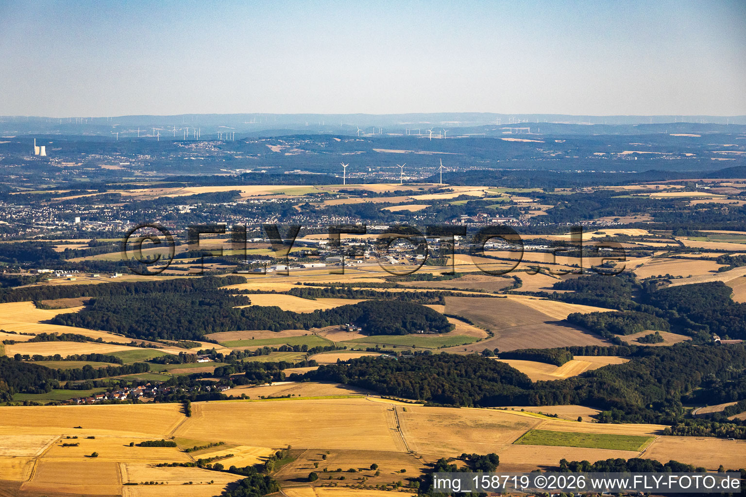 TRIWO Flugplatz Zweibrücken - EDRZ am Gewerbepark Flughafen Zweibrücken aus Osten in Mauschbach im Bundesland Rheinland-Pfalz, Deutschland