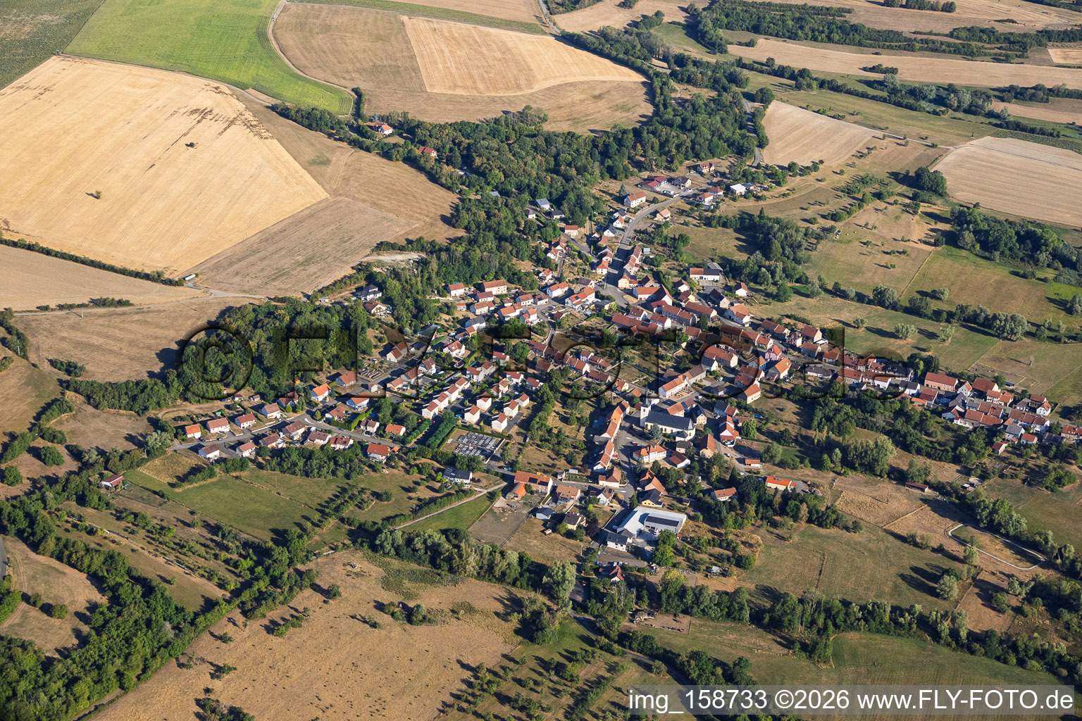 Rimling von Südosten im Bundesland Moselle, Frankreich